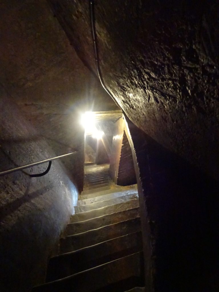 フィレンツェ ドゥオモ クーポラへ登る階段